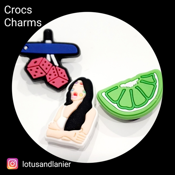 Crocs Olivia Rodrigo Charms Set of 3 V1 - Picture 1 of 2